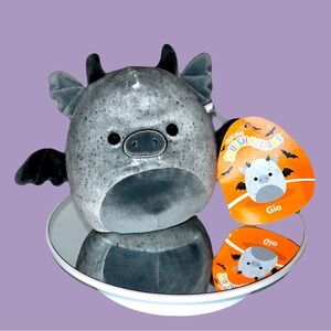 - Squishmallows Gio 4" Gargoyle Halloween New With Tags